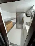 Kapal kontainer kanggo didol