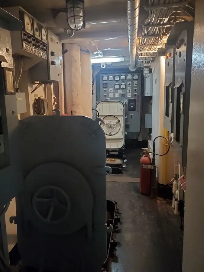 Kapal pendaratan, tangki kanggo didol