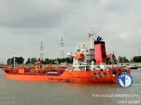 Kapal tanker minyak/bahan kimia kanggo didol