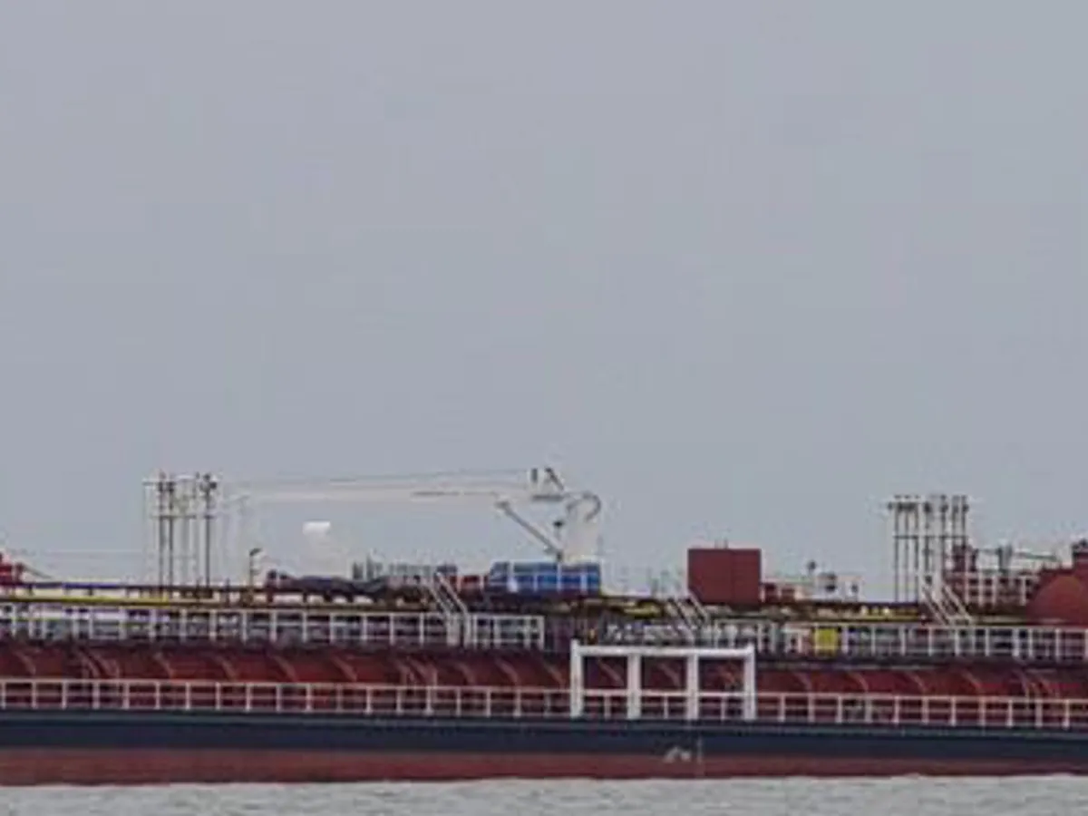 Kapal tanker minyak/bahan kimia kanggo didol