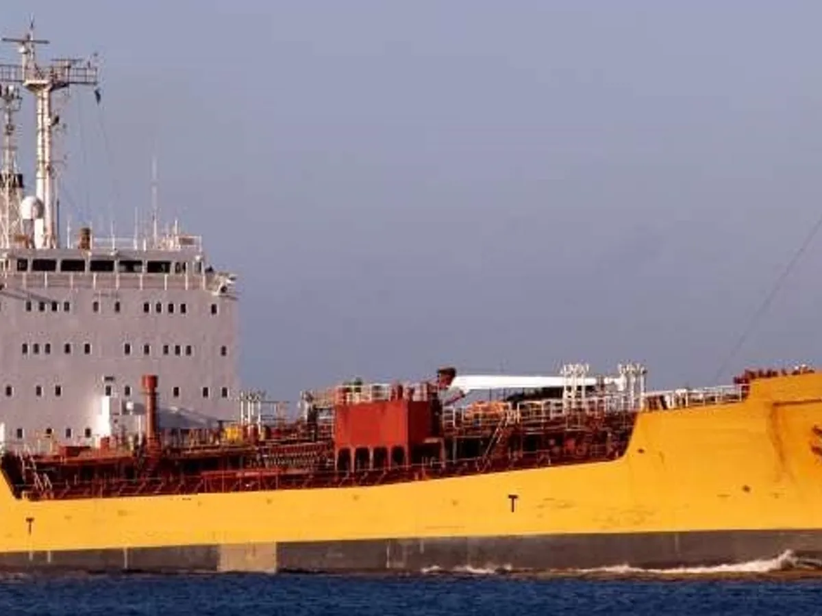Kapal tanker minyak/bahan kimia kanggo didol