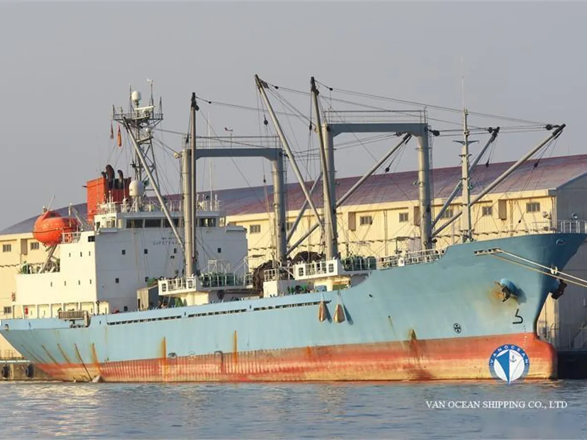 Kapal reefer kanggo didol