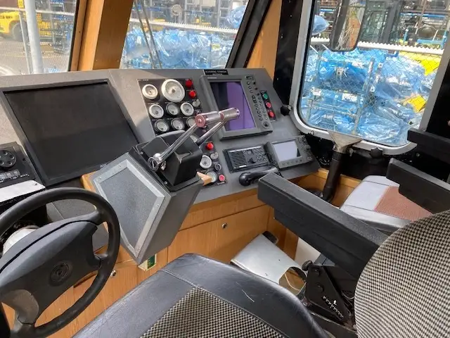 Kapal dredger kanggo didol