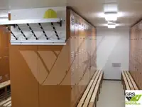 Kapal kontainer kanggo didol