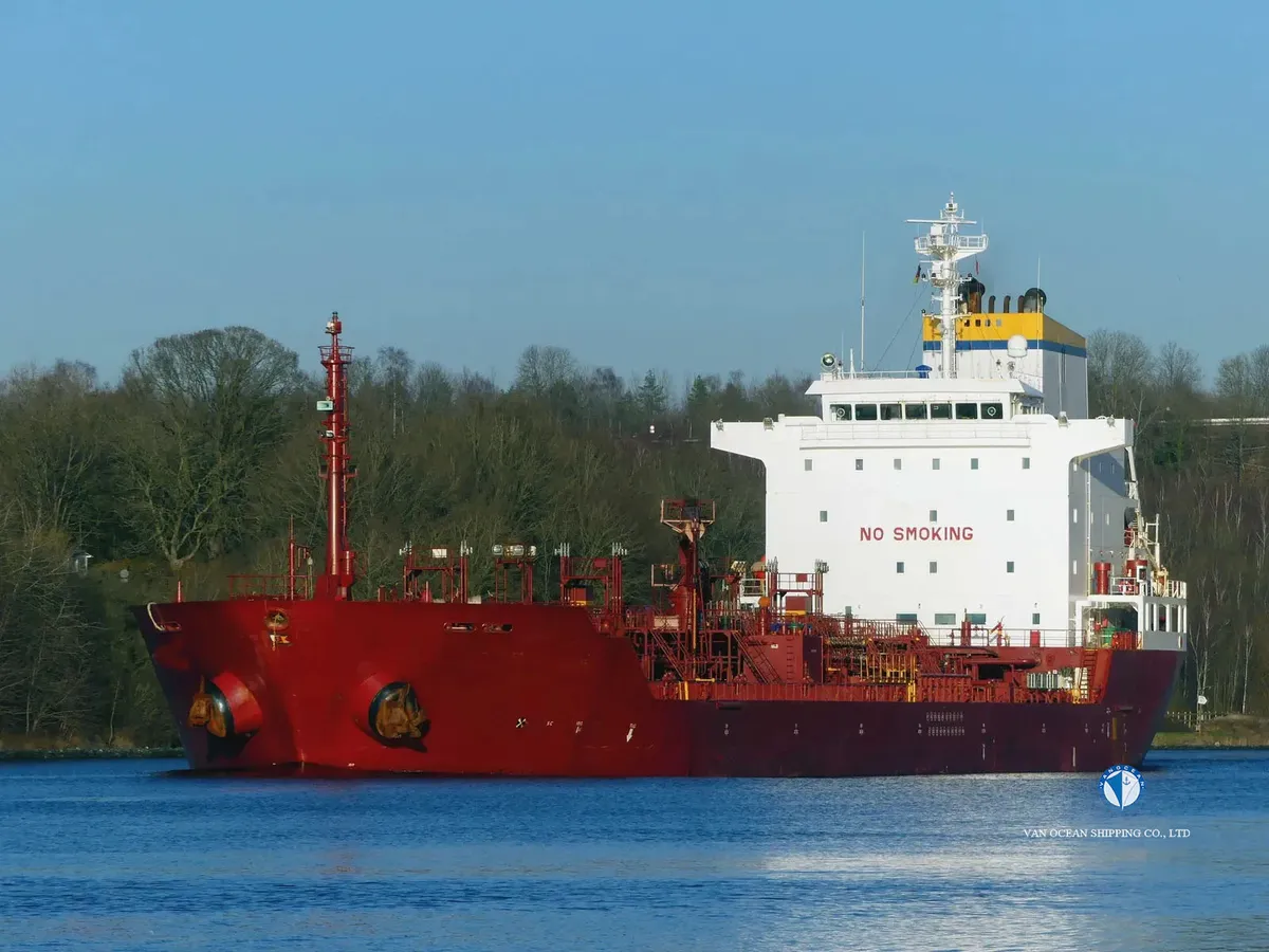 Kapal tanker minyak/bahan kimia kanggo didol