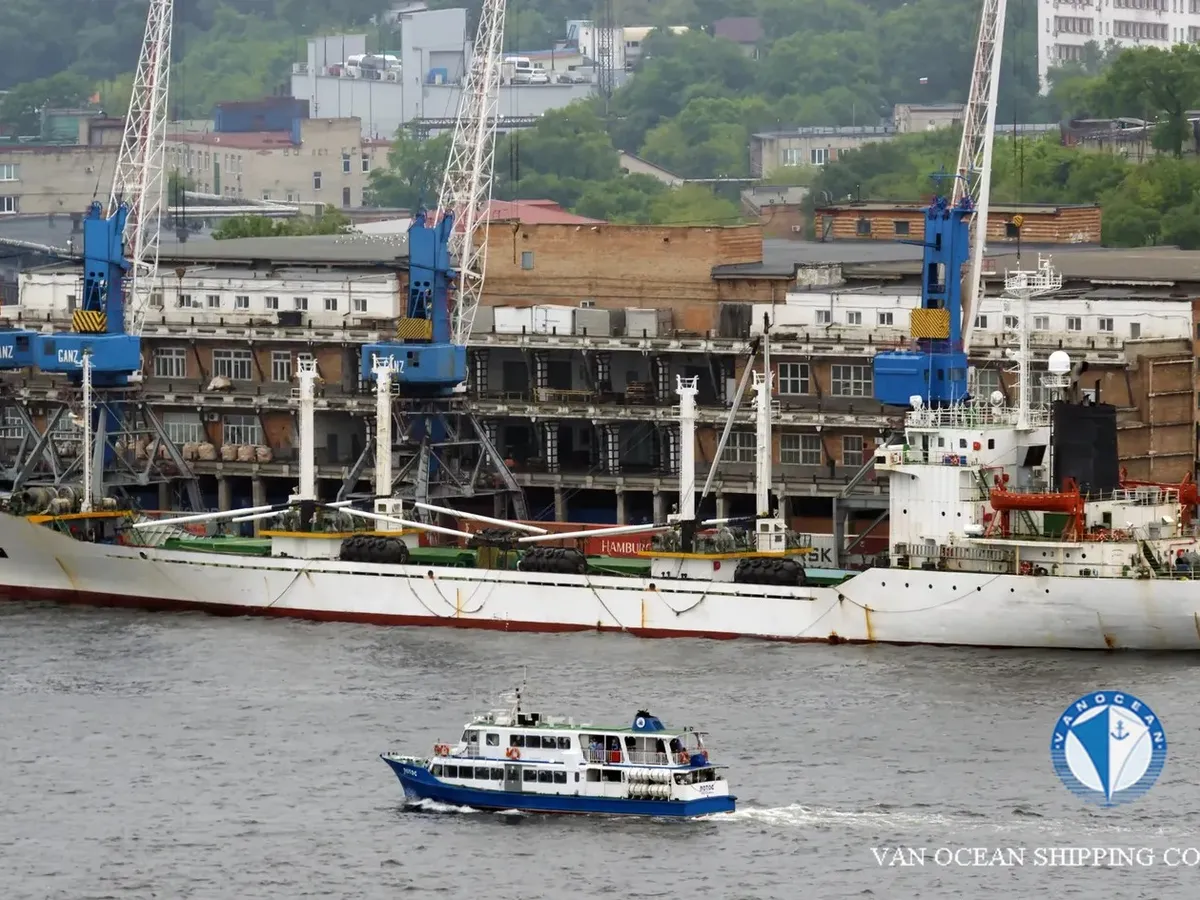 Kapal reefer kanggo didol