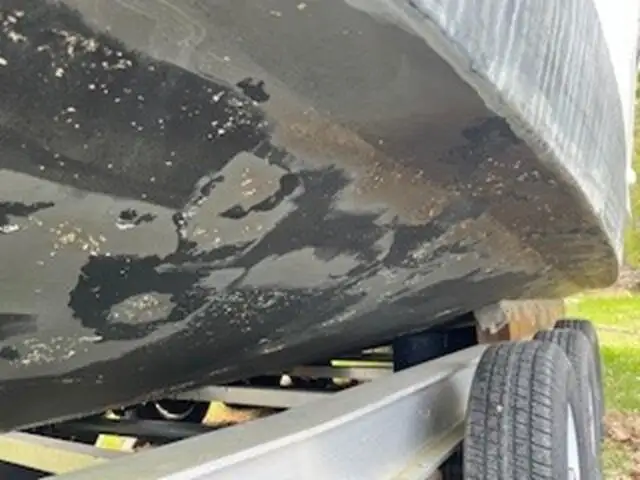 Kapal kerja kanggo didol