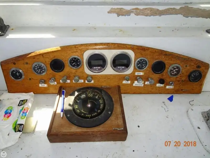 Kapal cutter kanggo didol