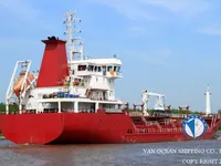 Kapal tanker minyak/bahan kimia kanggo didol