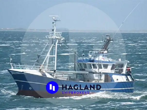 Kapal trawler berkas kanggo didol