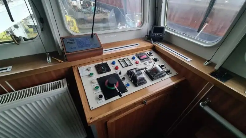 Kapal pasokan kanggo didol