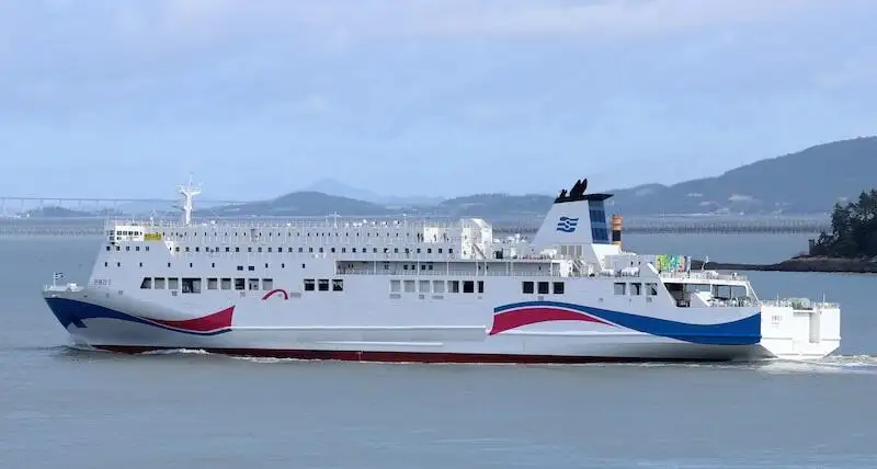 Kapal reefer kanggo didol