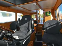 Kapal kerja kanggo didol