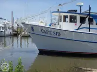 Kapal trawler kanggo didol