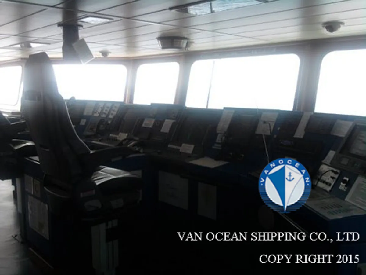 Kapal tanker minyak/bahan kimia kanggo didol