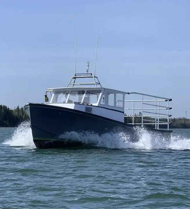 Kapal purse seiner kanggo didol
