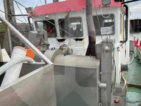 Kapal trawler berkas kanggo didol