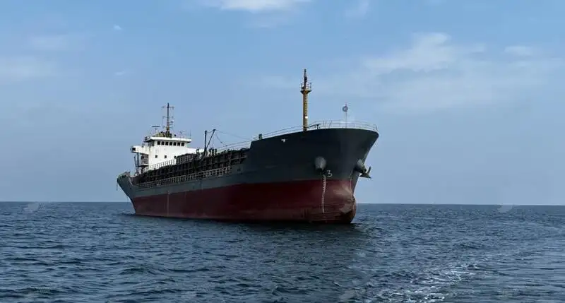 Kapal pengangkut semen kanggo didol