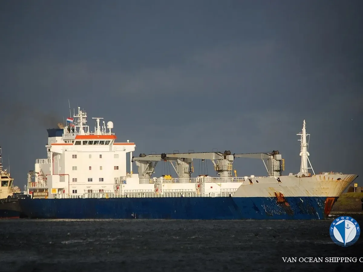 Kapal reefer kanggo didol