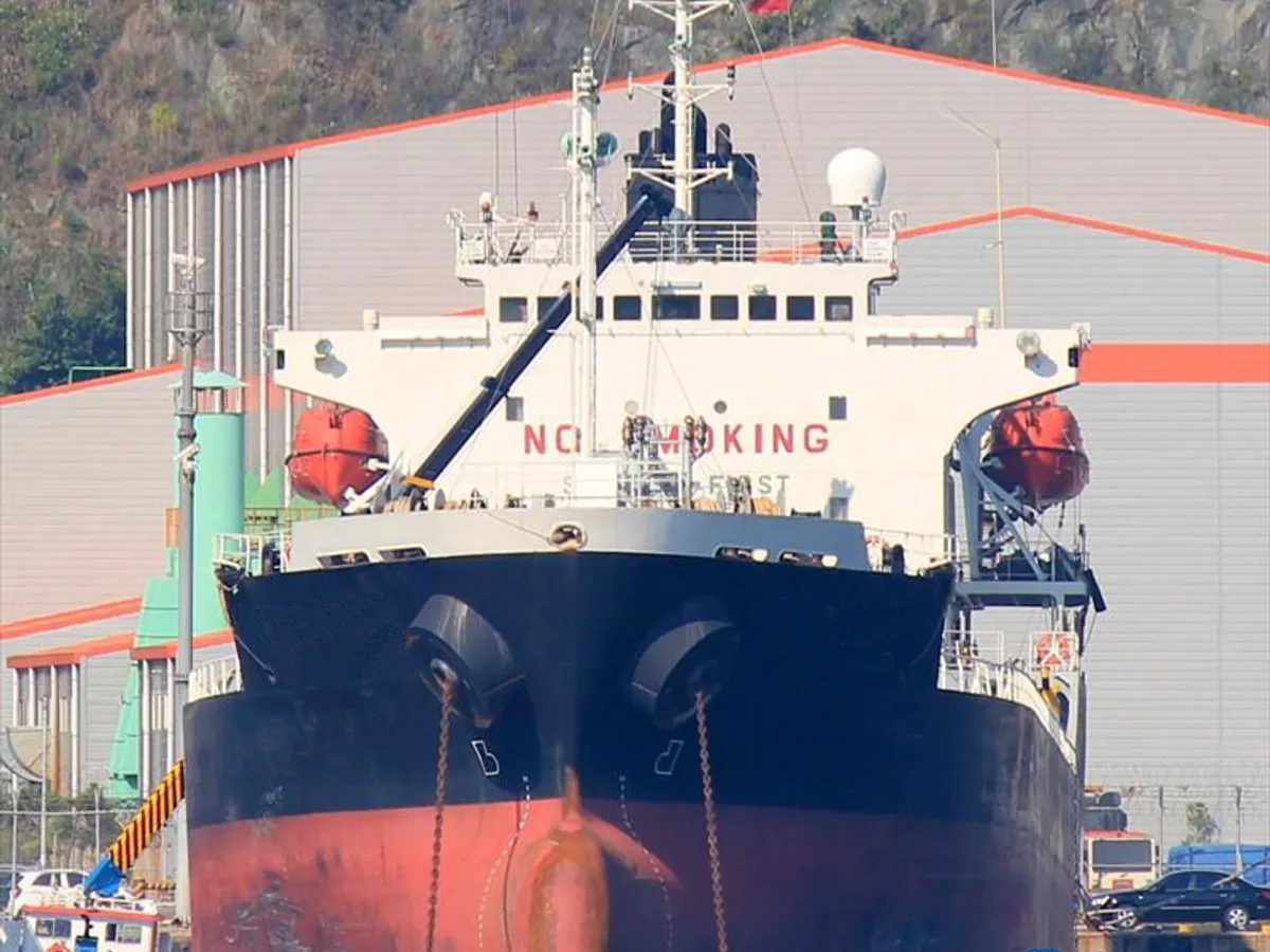 Kapal tanker minyak/bahan kimia kanggo didol