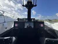 Kapal karet kaku kanggo didol