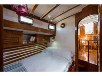 Yacht kanggo didol