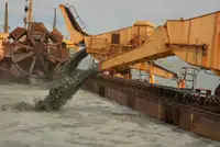 Kapal dredger kanggo didol