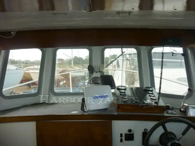 Kapal trawler kanggo didol