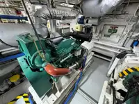 Kapal kontainer kanggo didol