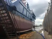 Kapal reefer kanggo didol