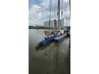 Kapal dredger kanggo didol
