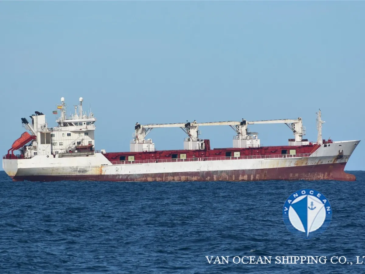 Kapal reefer kanggo didol