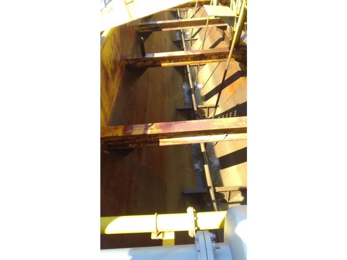 Kapal dredger kanggo didol