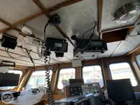 Kapal longliner kanggo didol