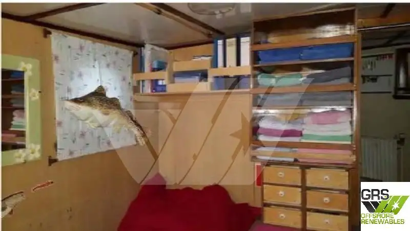 Kapal kerja kanggo didol