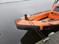 Kapal kontainer kanggo didol