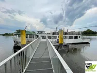 Kapal restoran kanggo didol