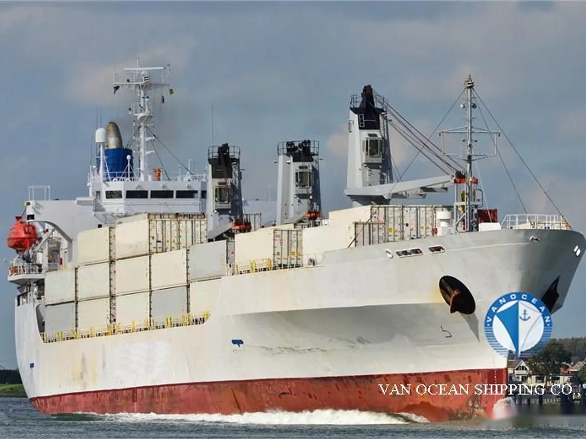Kapal reefer kanggo didol