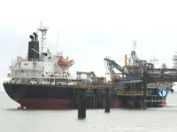 Kapal tanker minyak/bahan kimia kanggo didol