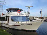 Kapal penumpang kanggo didol