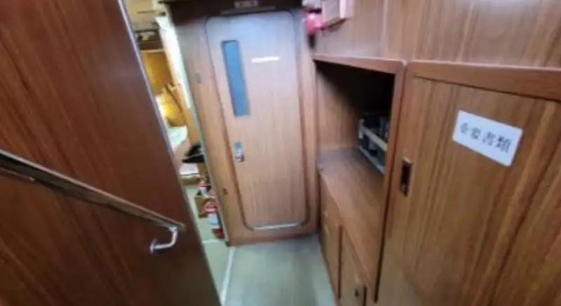 Kapal patroli kanggo didol