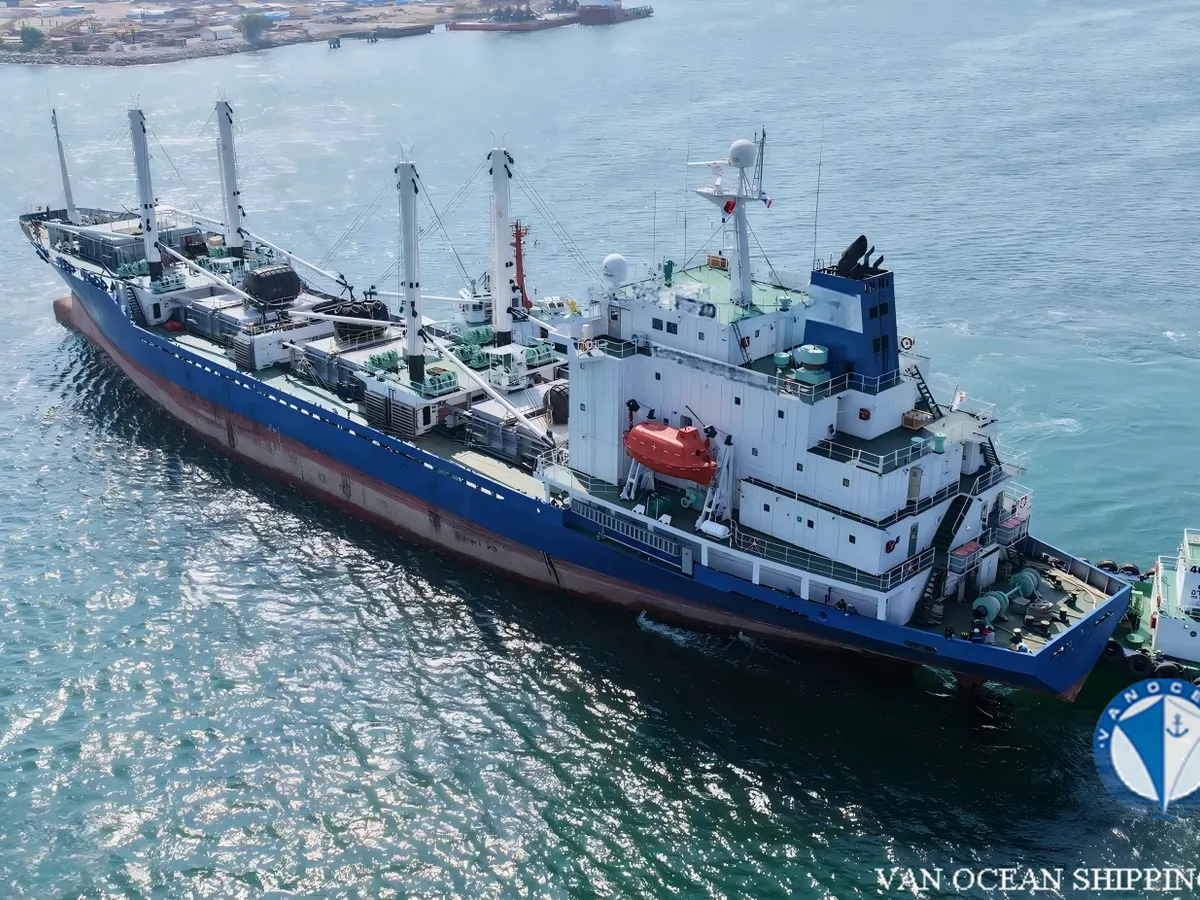 Kapal reefer kanggo didol