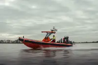 Kapal kontainer kanggo didol