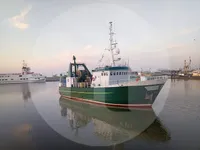 Kapal trawler kanggo didol