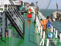 Kapal tanker minyak/bahan kimia kanggo didol