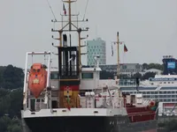 Kapal tanker minyak/bahan kimia kanggo didol
