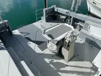 Kapal riset kanggo didol