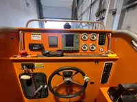 Kapal kerja kanggo didol