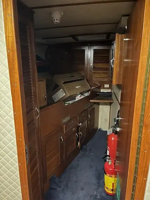 Kapal patroli kanggo didol