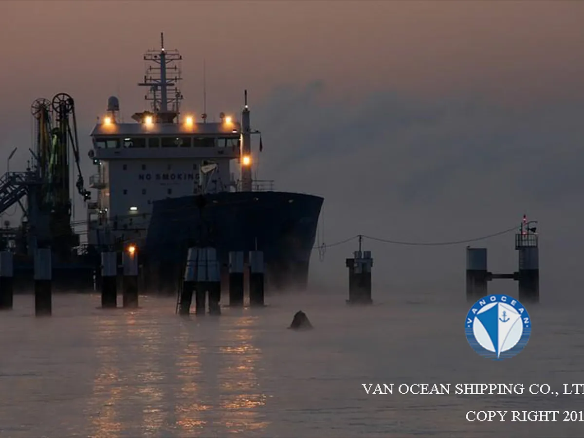 Kapal tanker minyak/bahan kimia kanggo didol